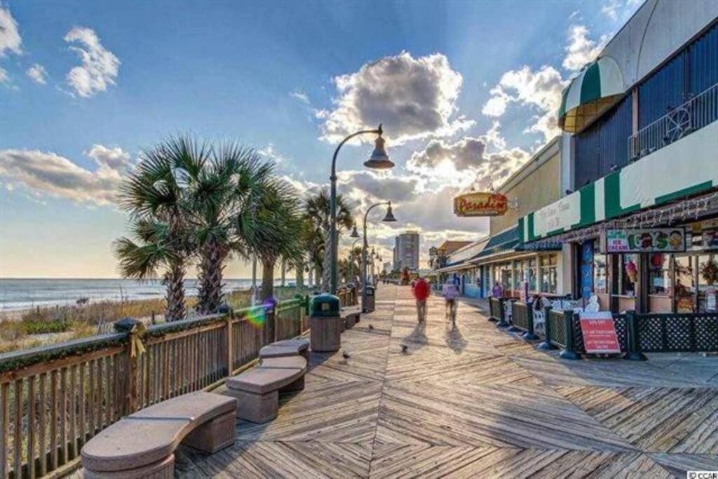 Ocean View Condo On The Beach! Myrtle Beach Bagian luar foto